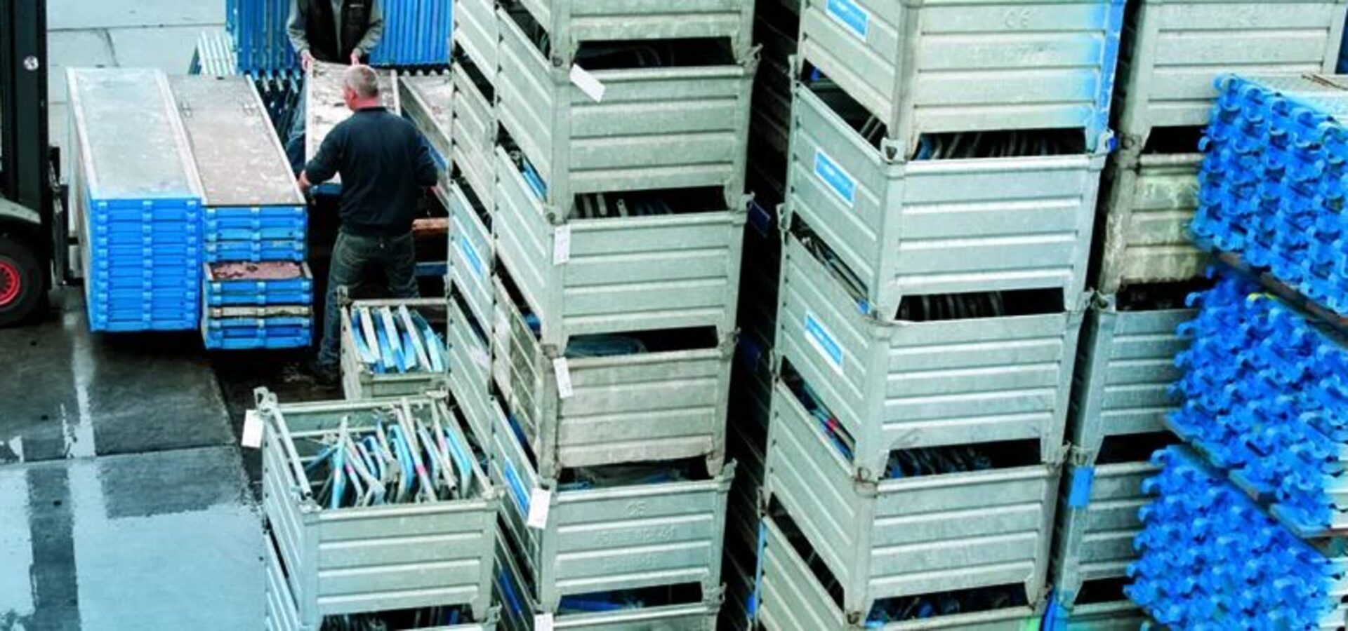 60.000 vierkante meter met materieel hebben wij tot jouw beschikking!